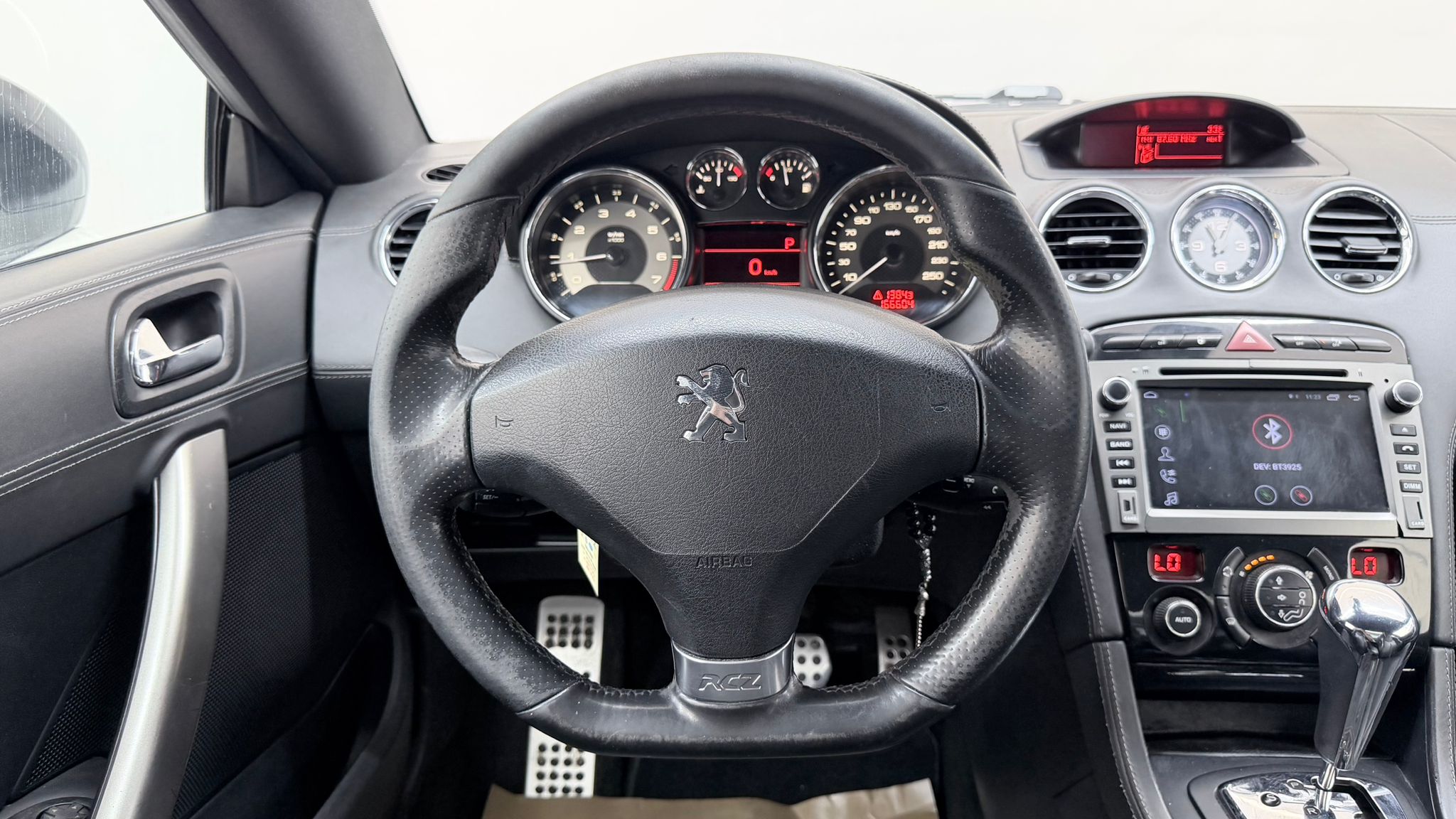 PEUGEOT RCZ 16